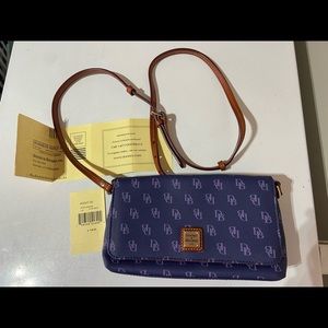 Dooney & Bourke Crossbody Purse